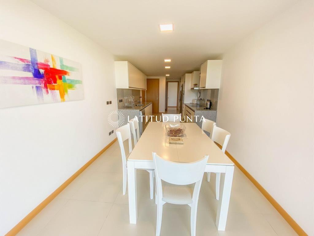 Exclusivo, 3 suites en mas dependencia en Rincón
