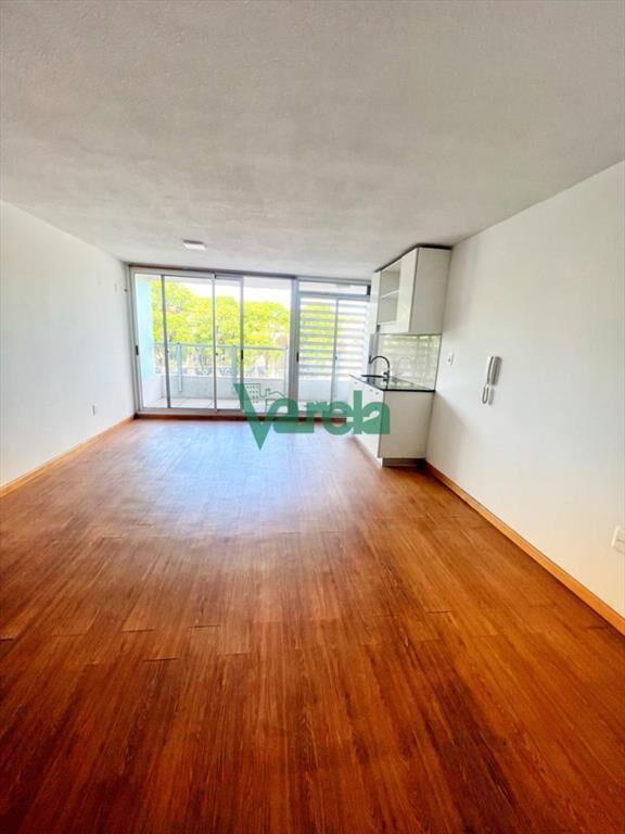 Venta apartamento 2 dormitorios 1 baño garage