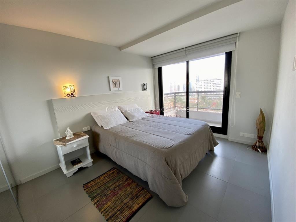 Apartamento en venta de 1 dormitorio en edificio