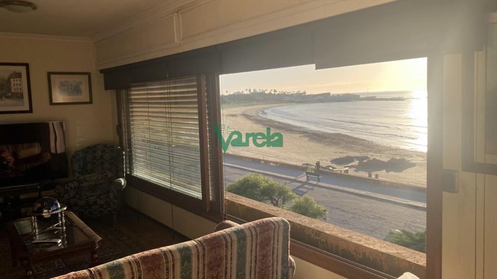 Venta casa, Punta Gorda, 3 dorm, 3 baÃ±os, fondo, todo a nu