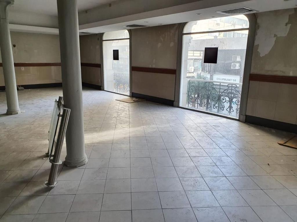 Sarandi proximo a Bartolomé Mitre, 180 m2 !!