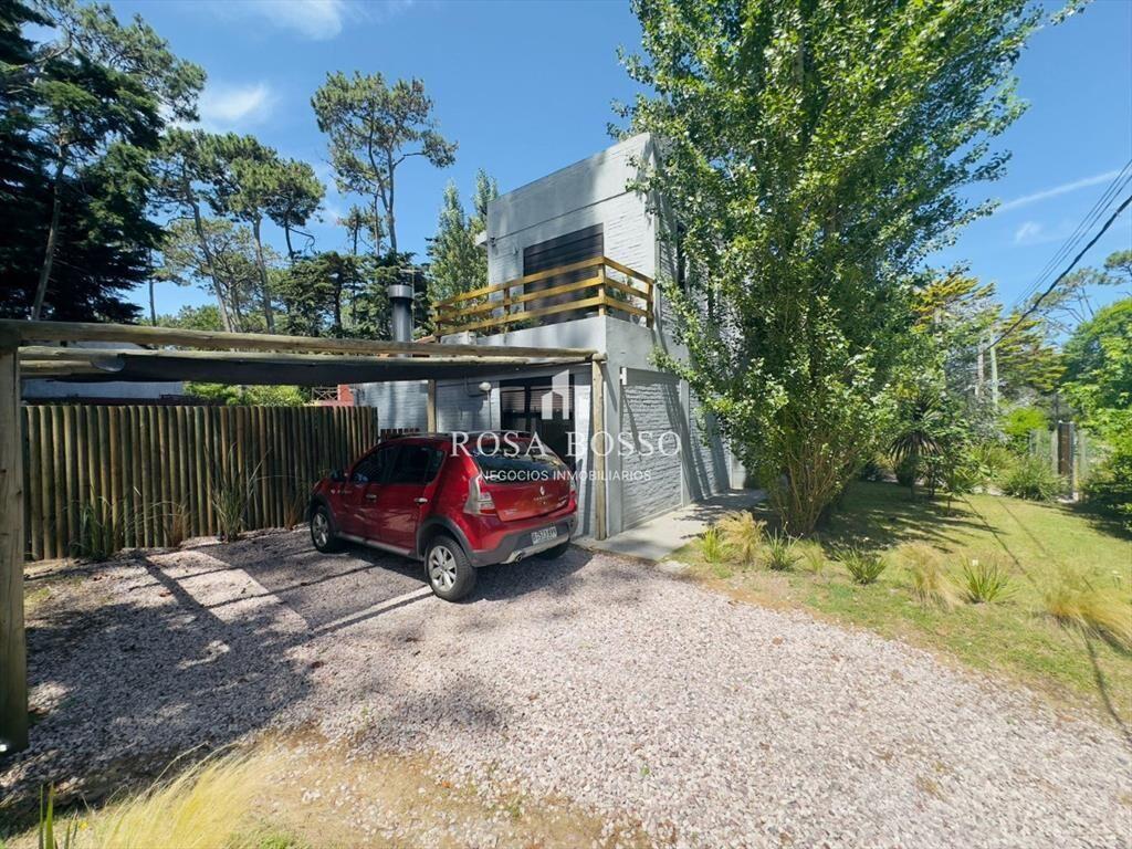 Alquiler de casa de 3 dormitorios con piscina en