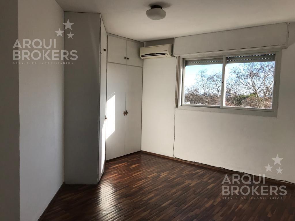 Apartamento 3 dormitorios en venta en Jacinto Vera con rent