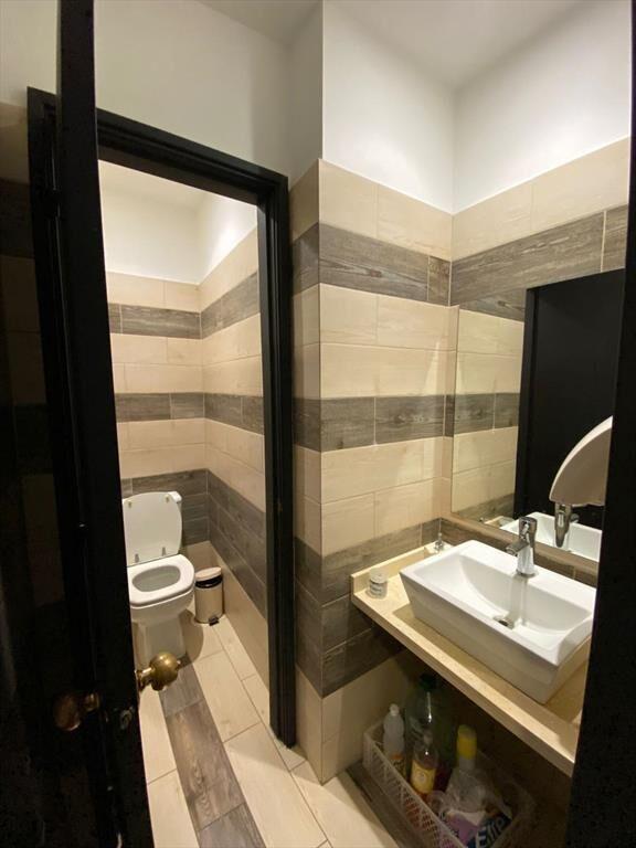 Sarandi y Bartolome Mitre, 170 m2, reciclada, lujosa, pront