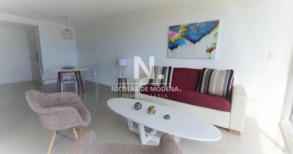 Vende Apartamento con 2 Dormitorios en Mansa.