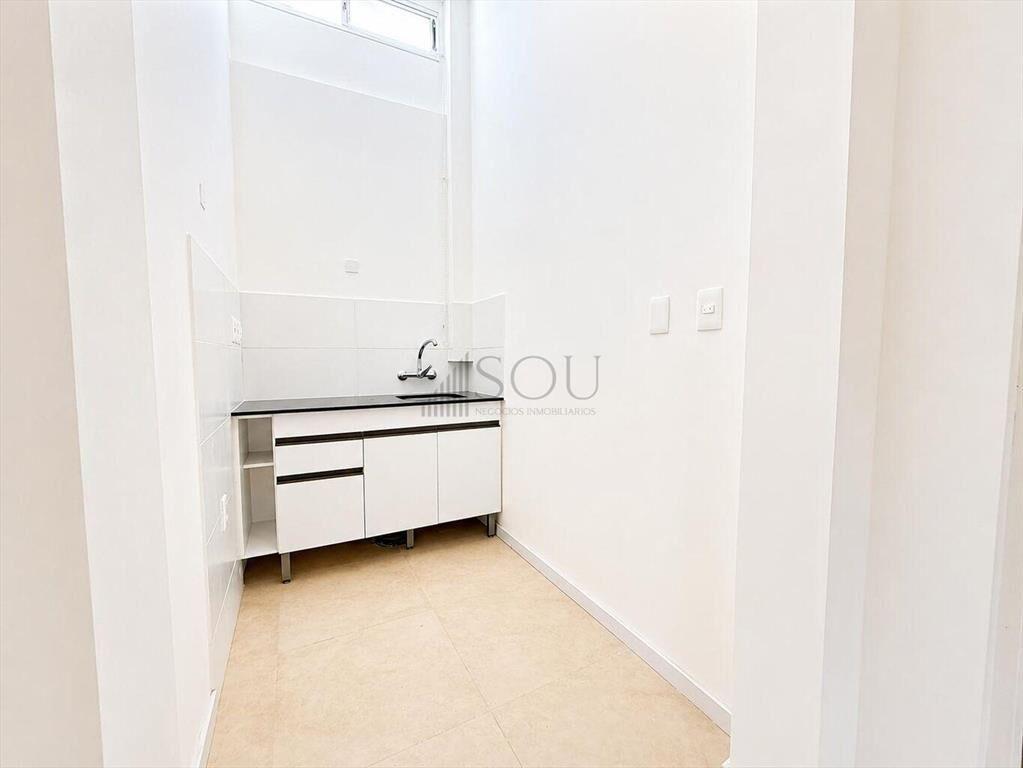 VENTA  APARTAMENTO DE UN DORMITORIO EN CARRASCO NORTE