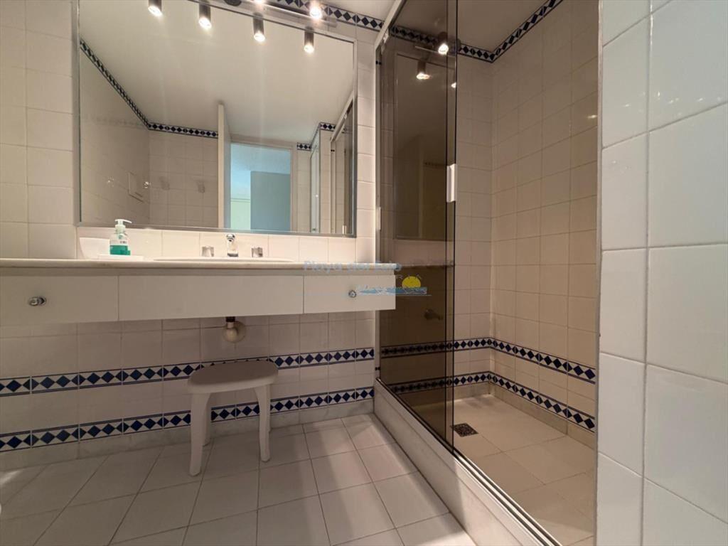 Apartamento en Venta de 3 dormitorios en  Punta ,