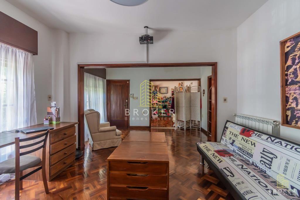 venta casa 3 dormitorios mas servicio y piscina