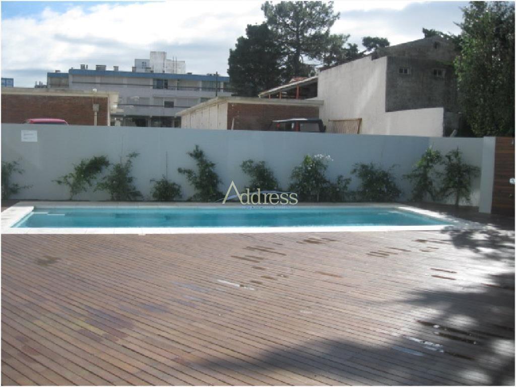 Apartamento en Brava, 2 dormitorios *
