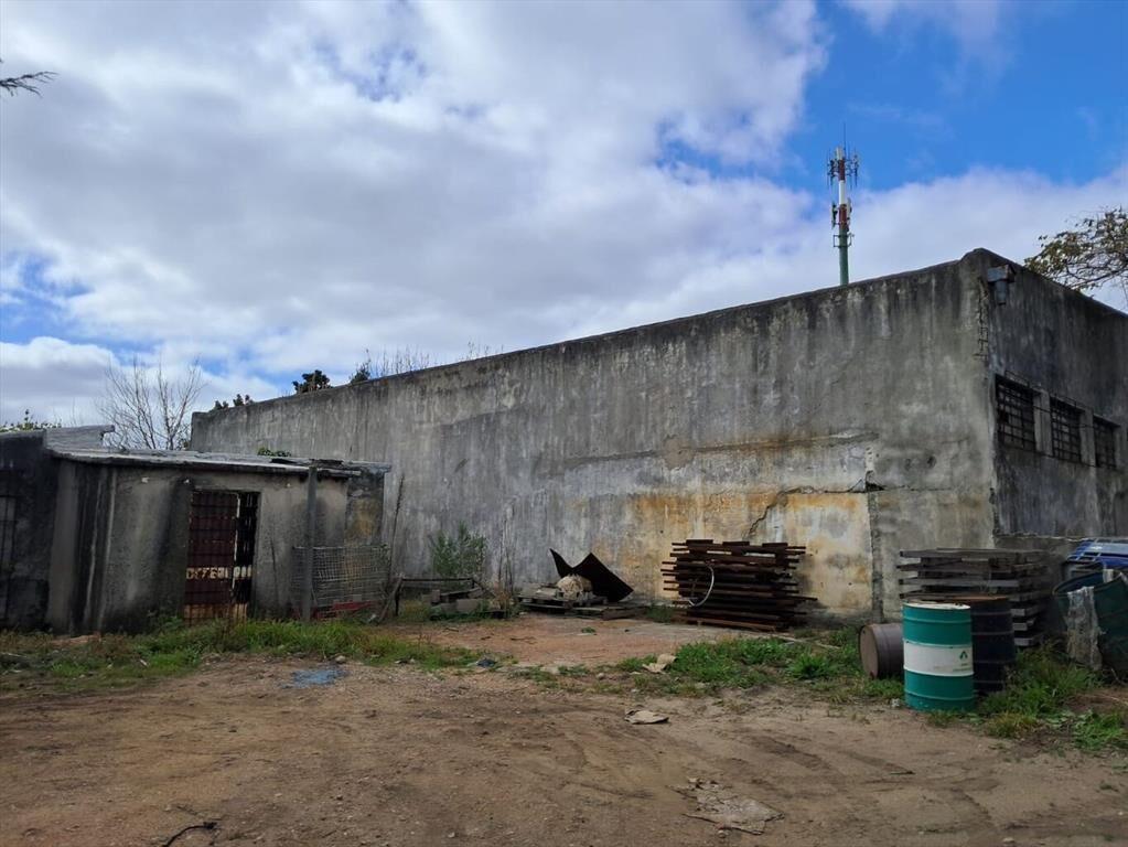Excelente esquina con fte. Batlle Berres esq. Gouland