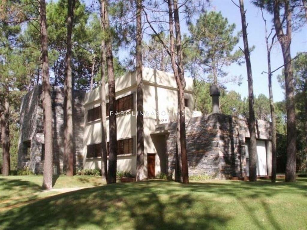 Casa en venta de 4 dormitorios en Solanas Country