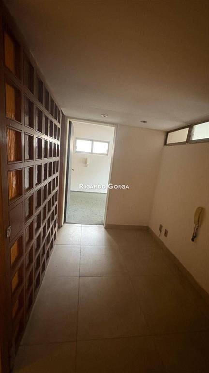 Venta Oficinas Apartamento con terraza y garaje en Centro