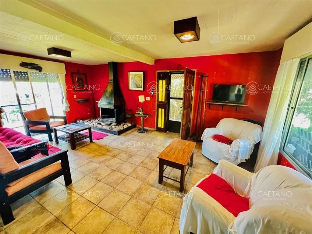VENTA Y ALQUILER : CASA 3 DORMITORIOS + LOFT BS