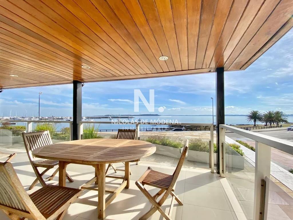 Impecable departamento que combina Elegancia y en
