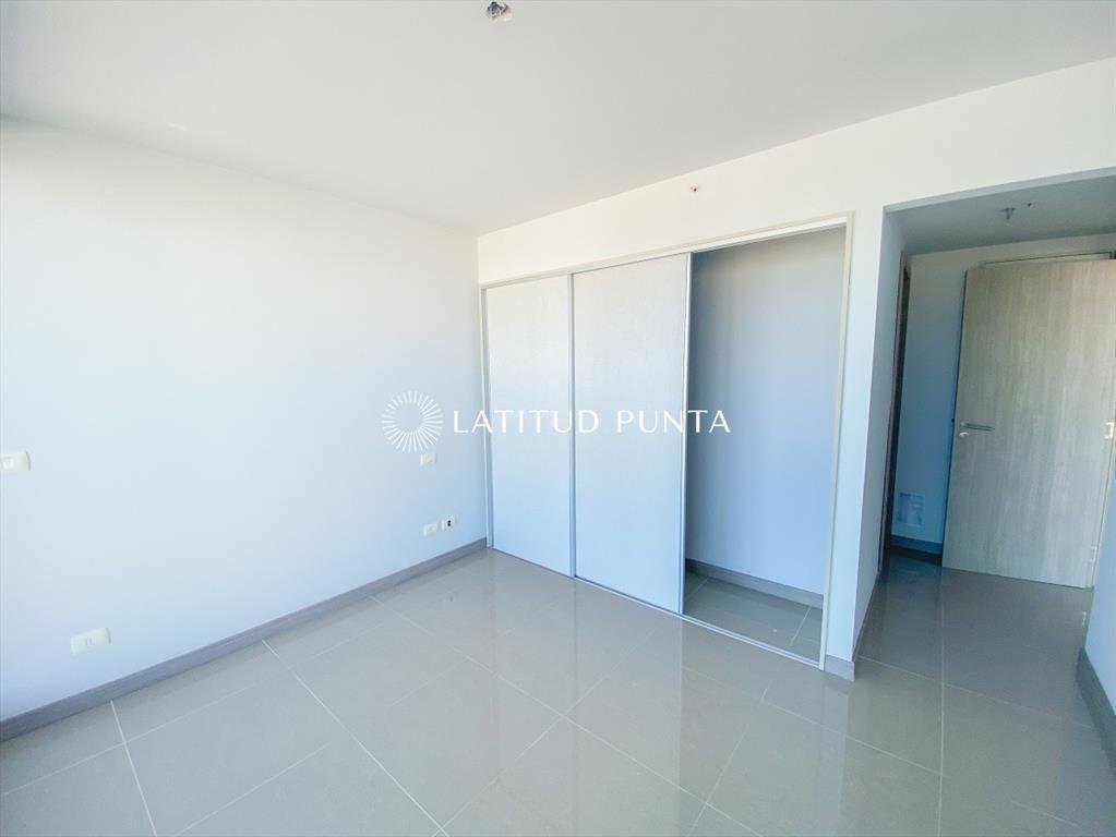 Piso alto en Brava, 2 dormitorios