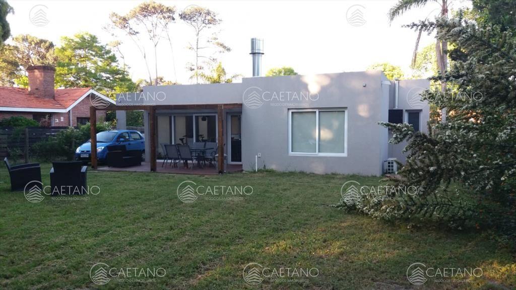 Casa Moderna - Barrio Cantegril