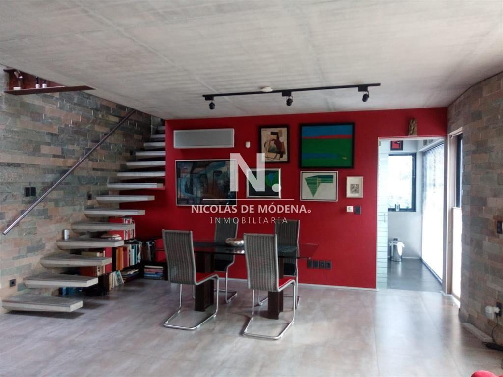 Hermosa casa en venta de 2 dormitorios.
