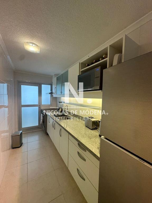 Divino apartamento de 3 dormitorios, alquiler!!