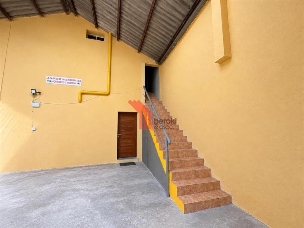 Venta 4 apartamentos y garajes con renta, Brazo Oriental