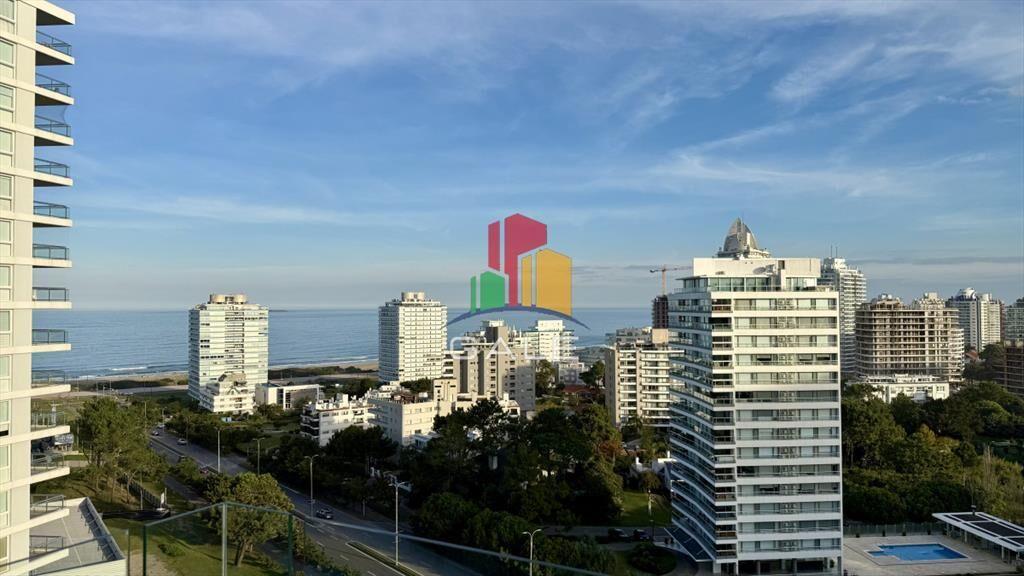 Apartamento de categoría en venta con vista al