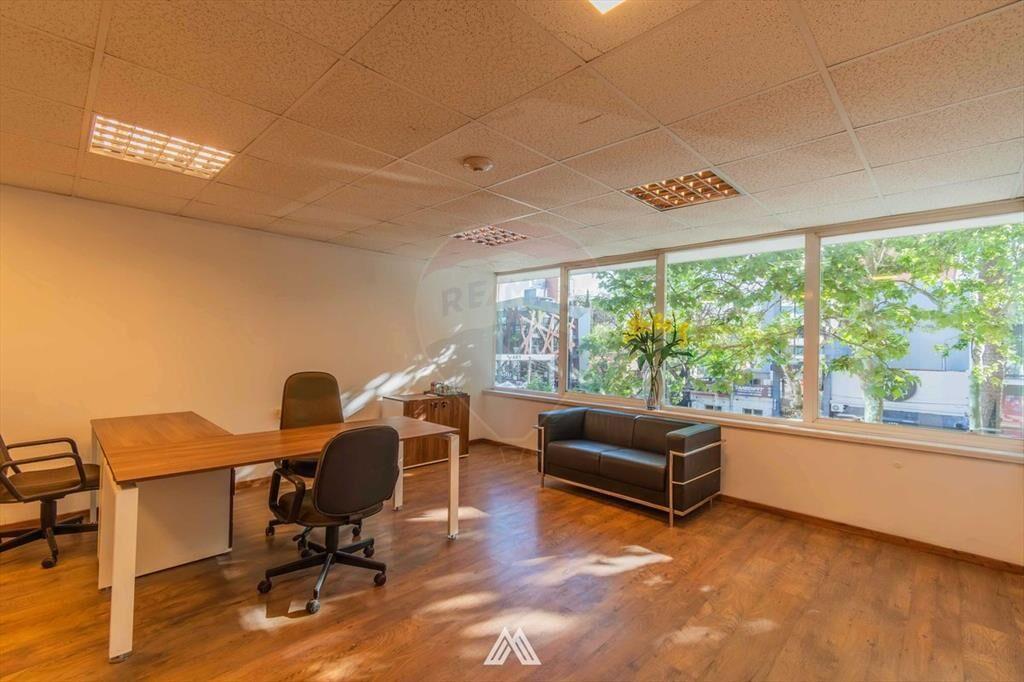Alquiler oficina amueblada World Trade C, garage