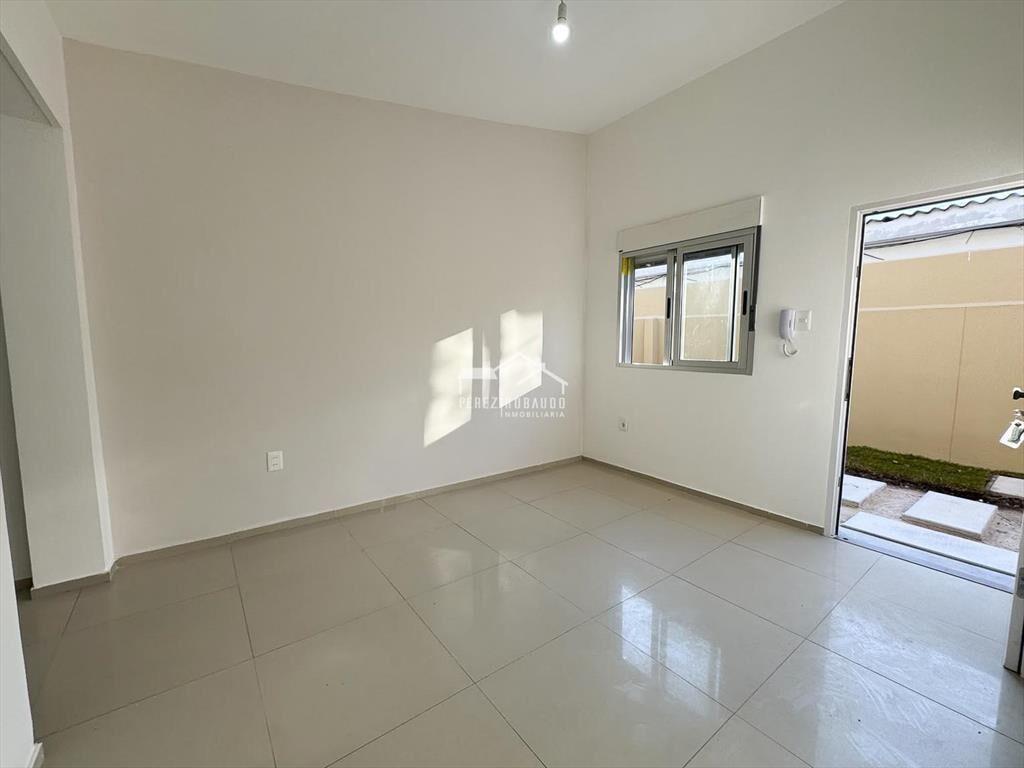 Venta apartamento de 1 dormitorio, planta baja- Carrasco No