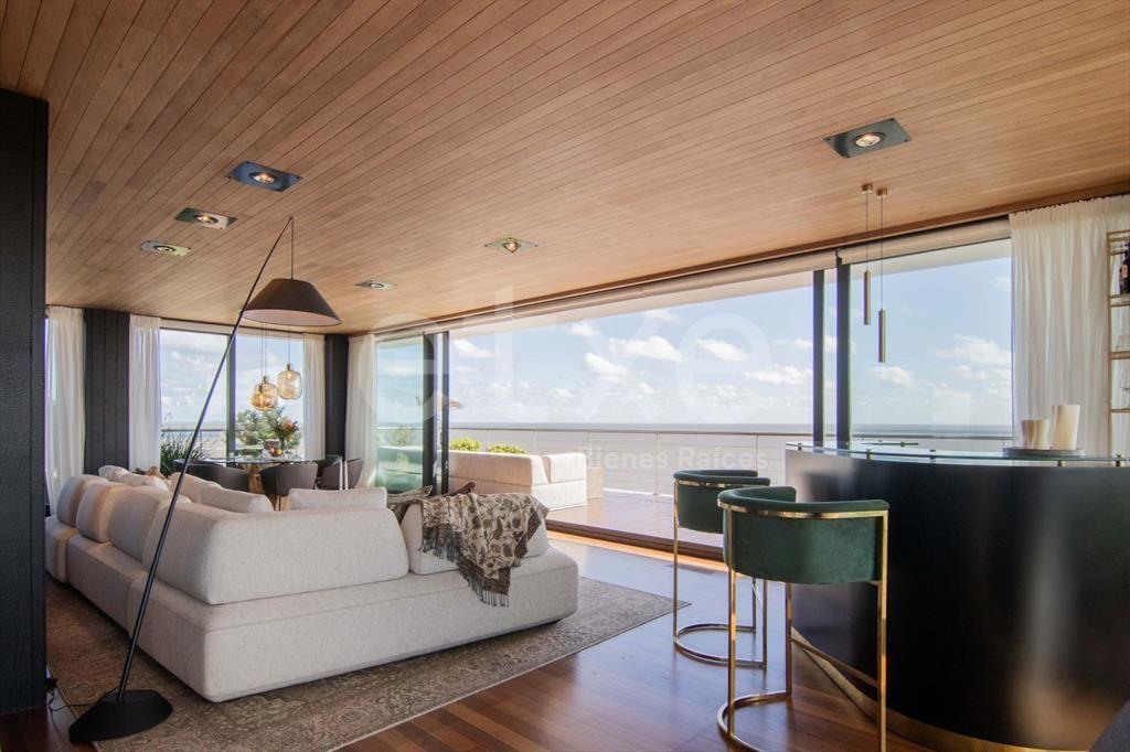 Venta de Apartamento Penthouse Dúplex Rambla Punta Gorda...