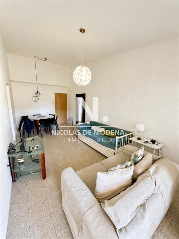 En venta apartamento de 1 dormitorio en edificio