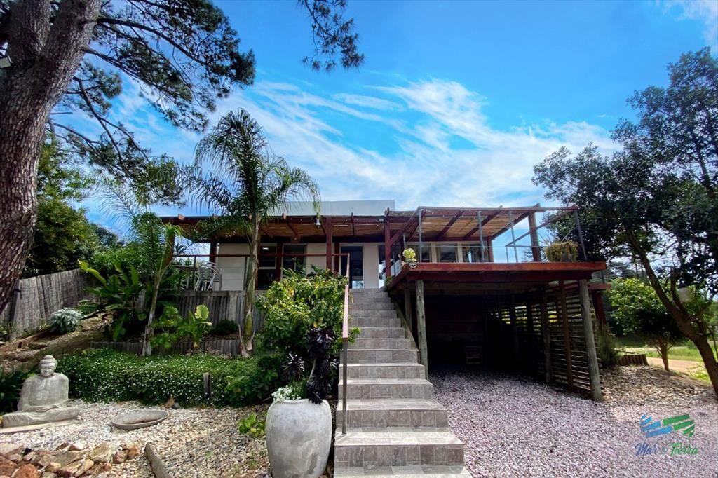 CASA DISPONIBLE TEMPORADA, 3 DORMITORIOs, PISCINA