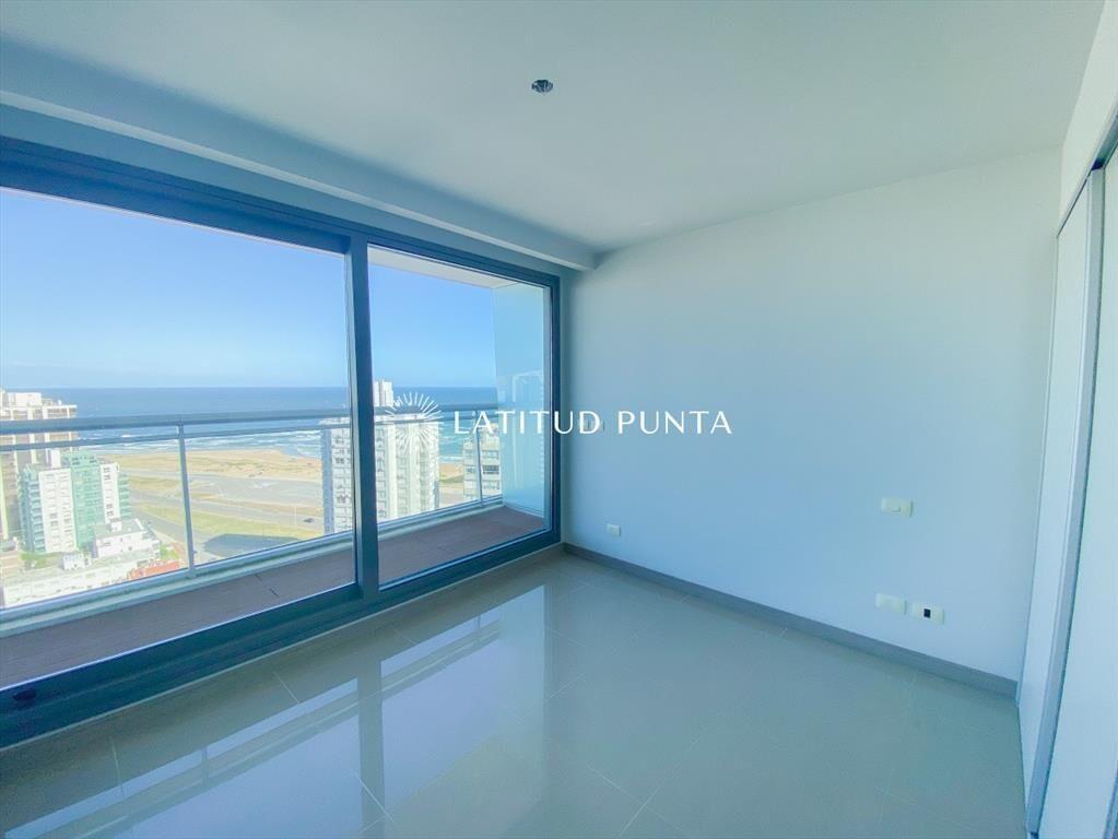 Piso alto en Brava, 2 dormitorios