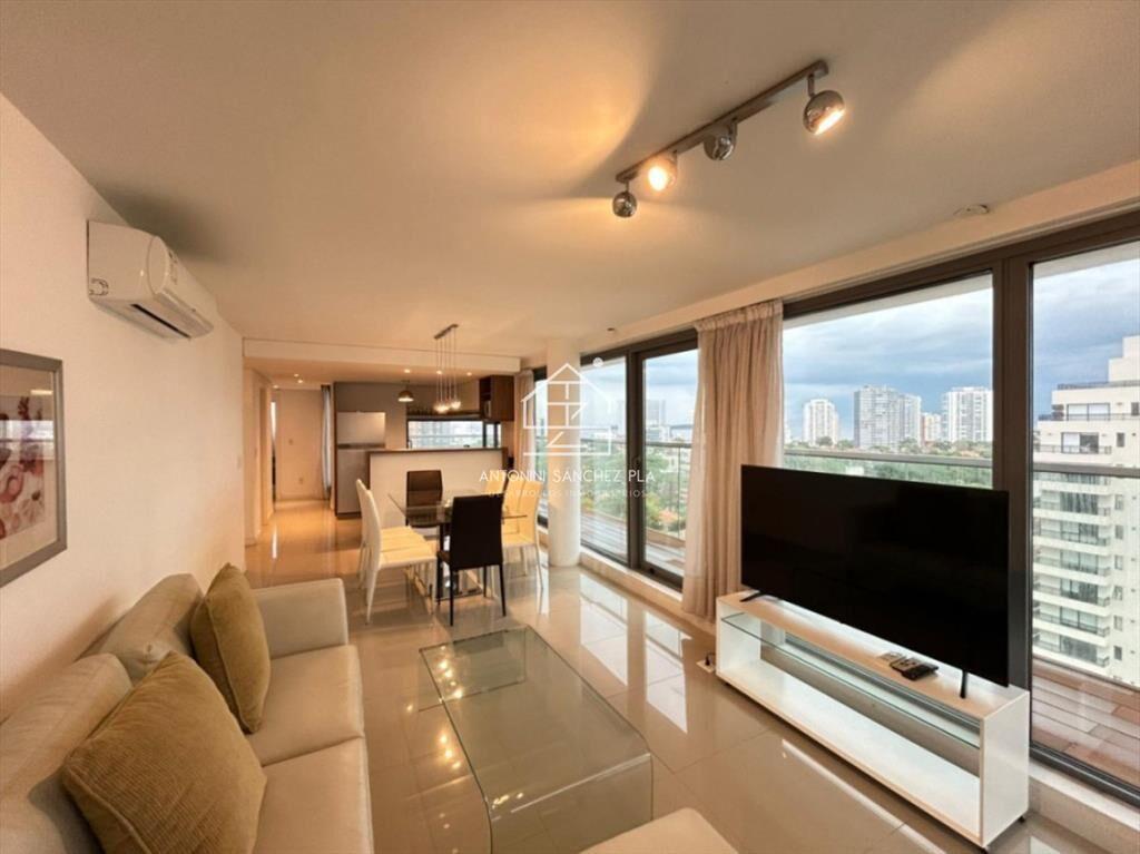 Venta apartamento tres dormitorios Punta del Este