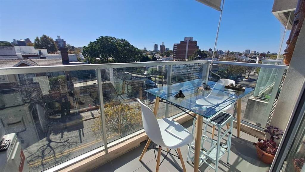 Venta apartamento amoblado|1dormitorio|3er piso ascensor|...