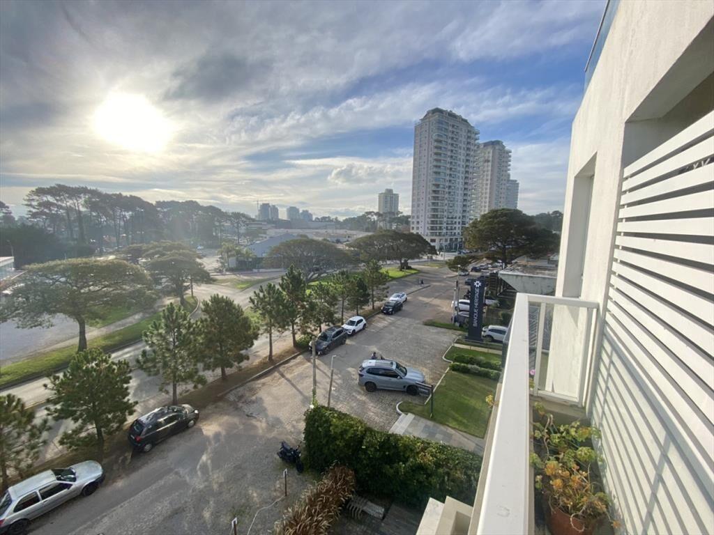 APARTAMENTO EN VENTA 2 DORMITORIOS EN EDIFICIO EMOZIONE