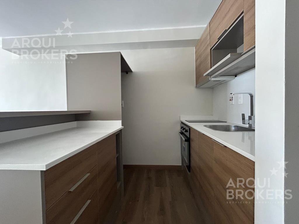 Apartamento monoambiente en venta en Pocitos-904