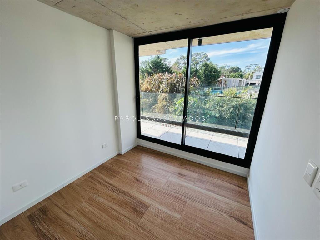 Apartamento En Venta Primera Línea, Mansa.