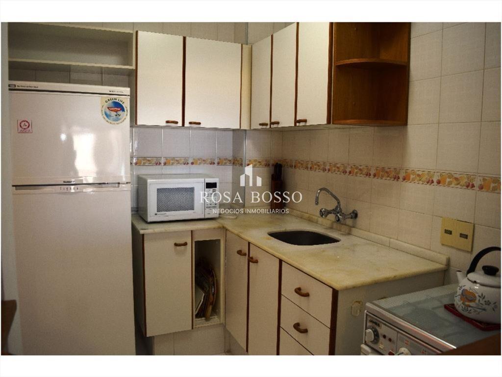 Apartamento en Brava, 1 dormitorios *