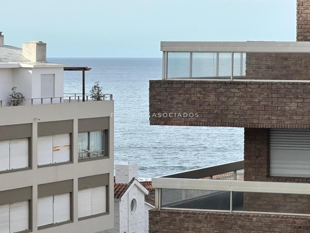 Apartamento en venta de 1 dormitorio y medio en