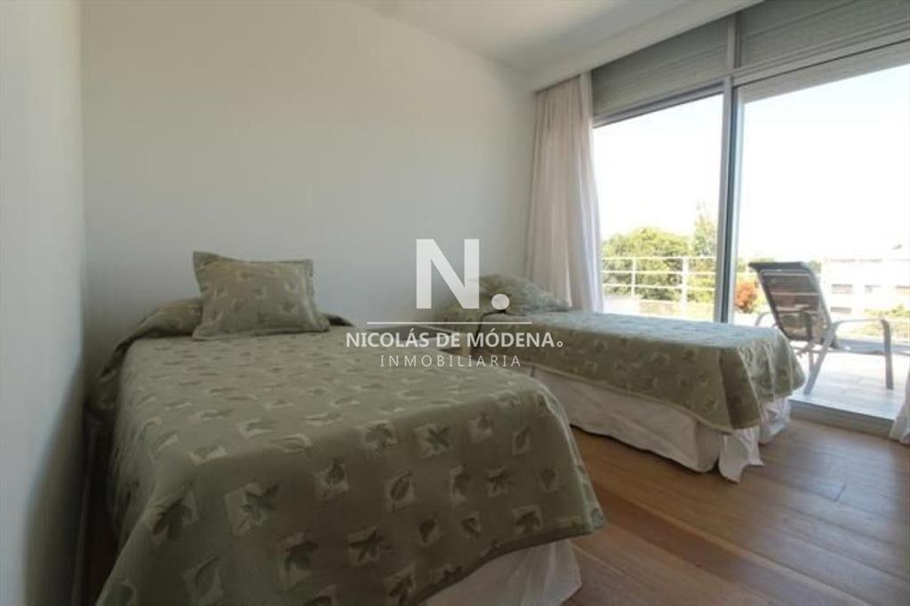 Apartamento en venta, Mansa - Punta del Este