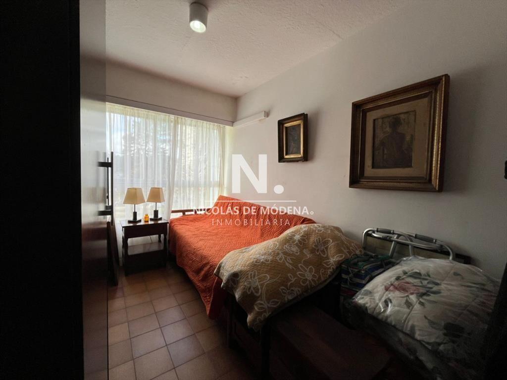 En venta apartamento de 2 dormitorios en Punta del Este
