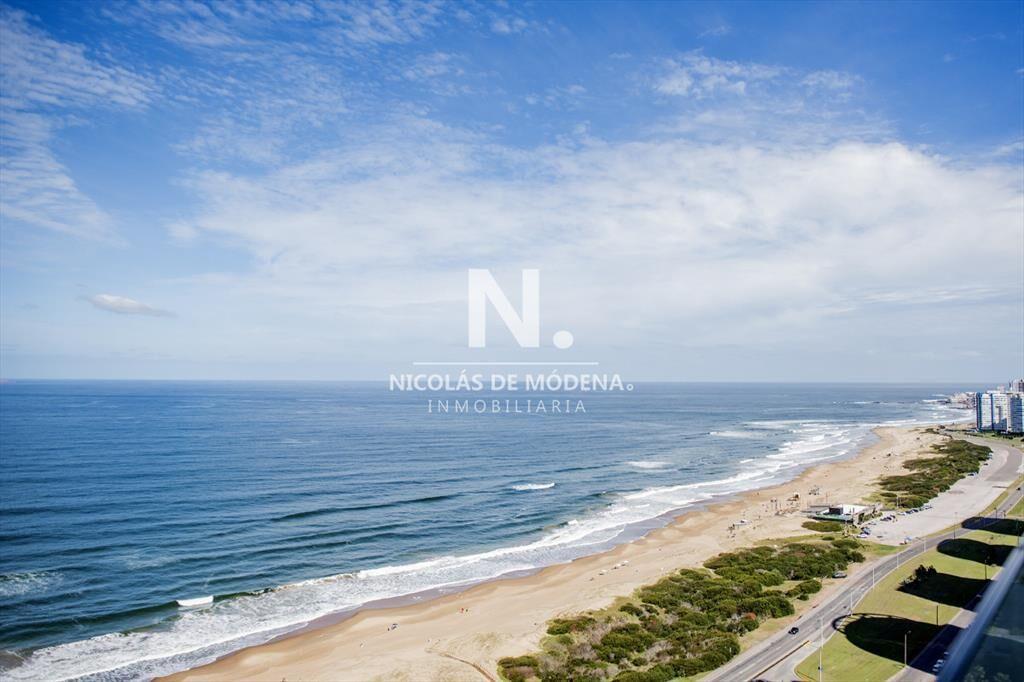 Departamento frente al mar en venta, Piso alto. 3