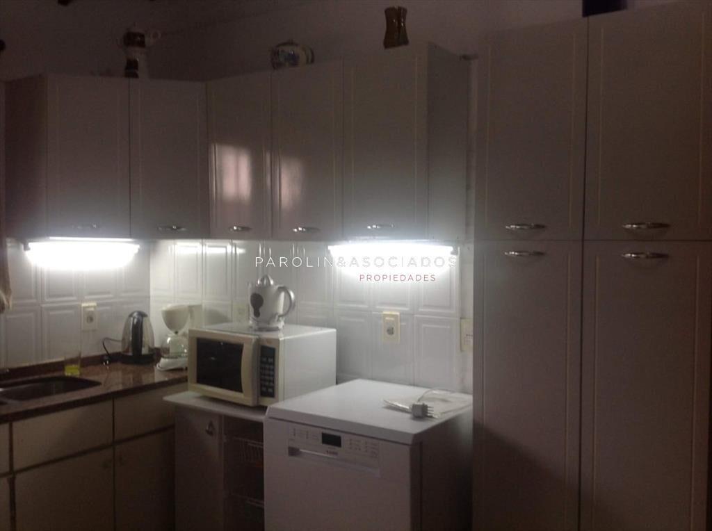 Casa en venta de 3 dormitorios en barrio Punta