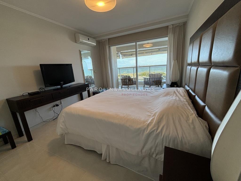 Apartamento en venta de 3 dormitorios en Le Punta