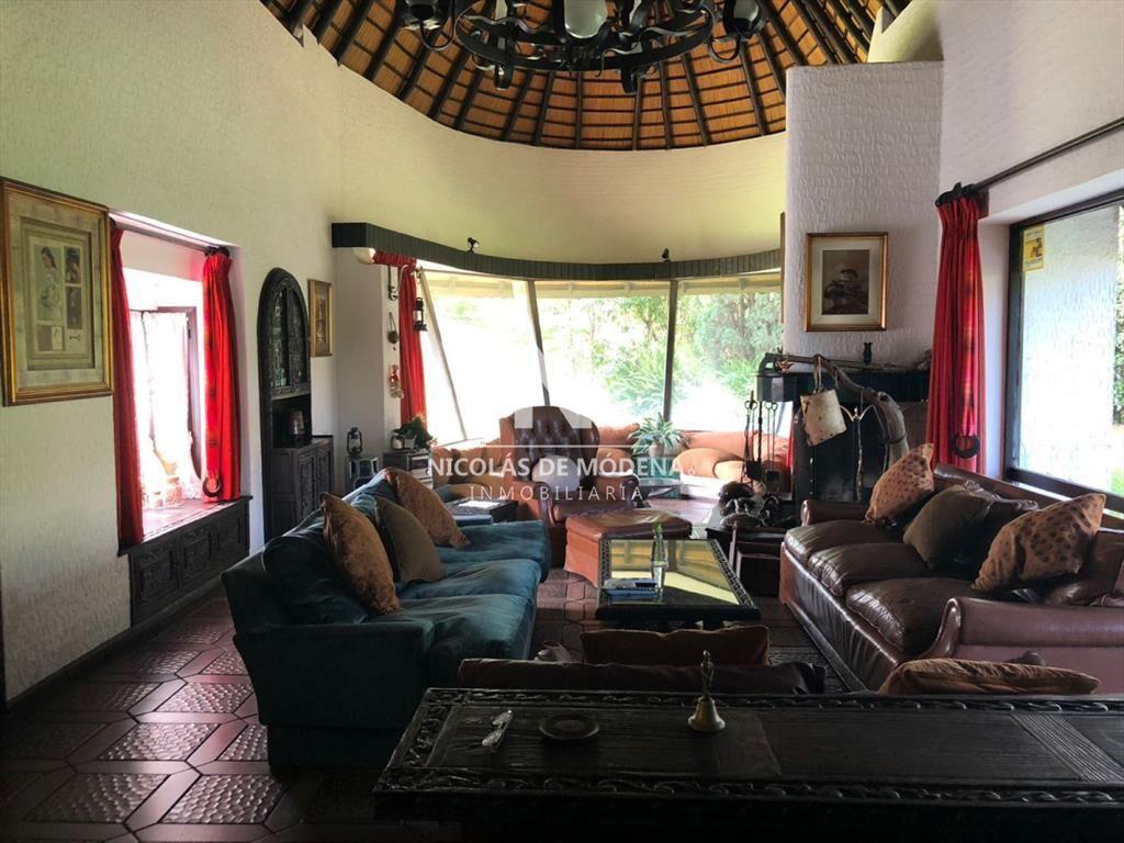 Amplia casa en San Rafael