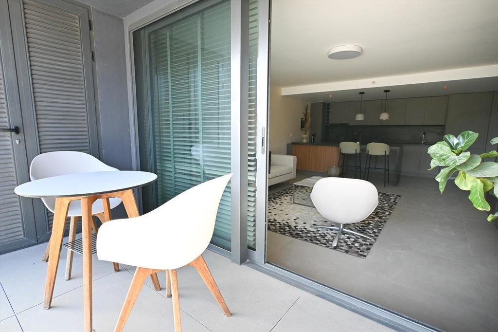 Venta de apartamento de 2 dormitorios con terraza en Barra