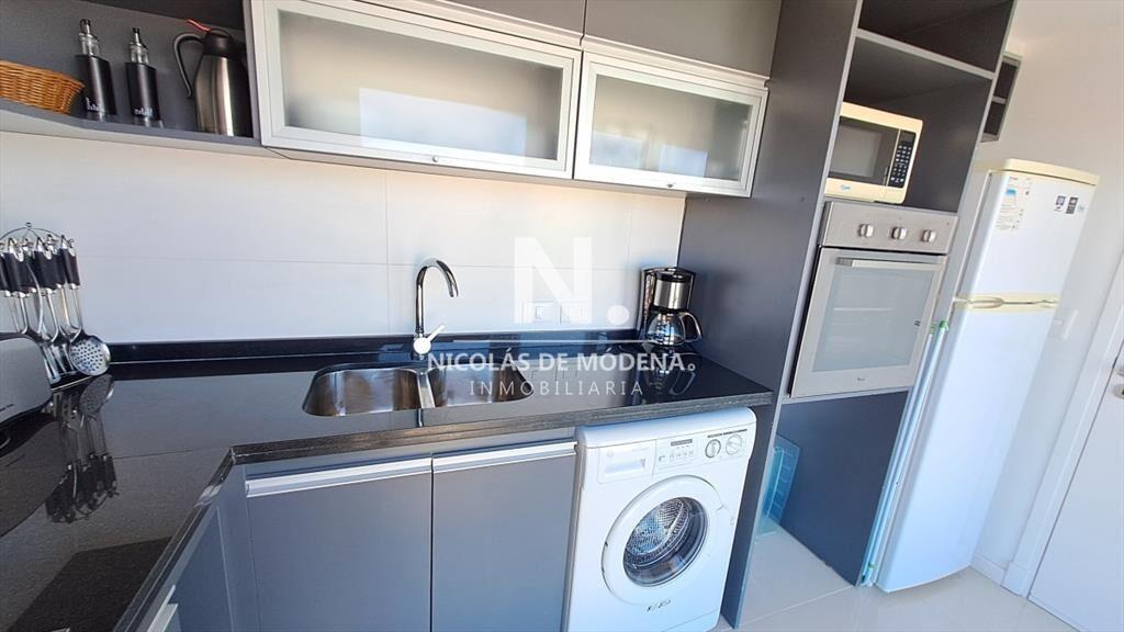 Espectacular apartamento en Playa Brava. Ref.