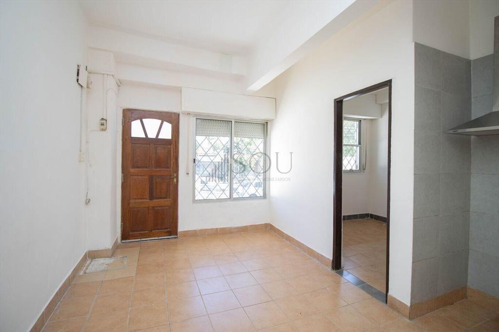 VENTA APARTAMENTO UN DORMITORIO Y COCHERA EN MALVÍN