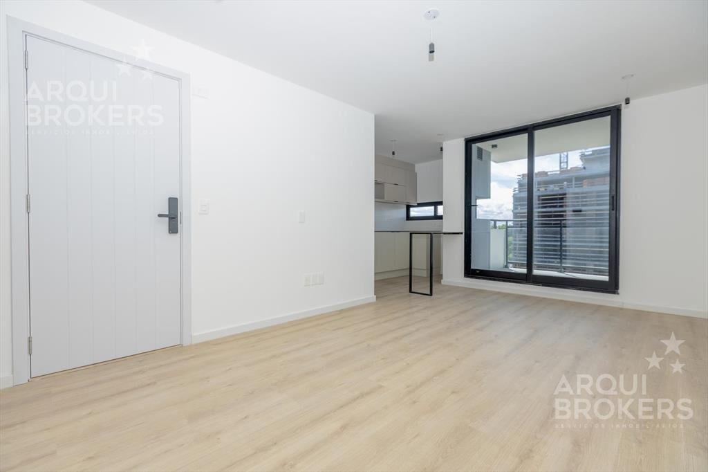 Apartamento de dos dormitorios en venta en Parque Batlle -1