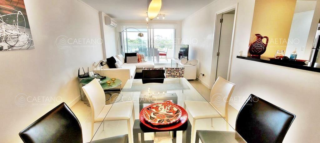Apartamento en venta 3 dormitorios en Chiverta,