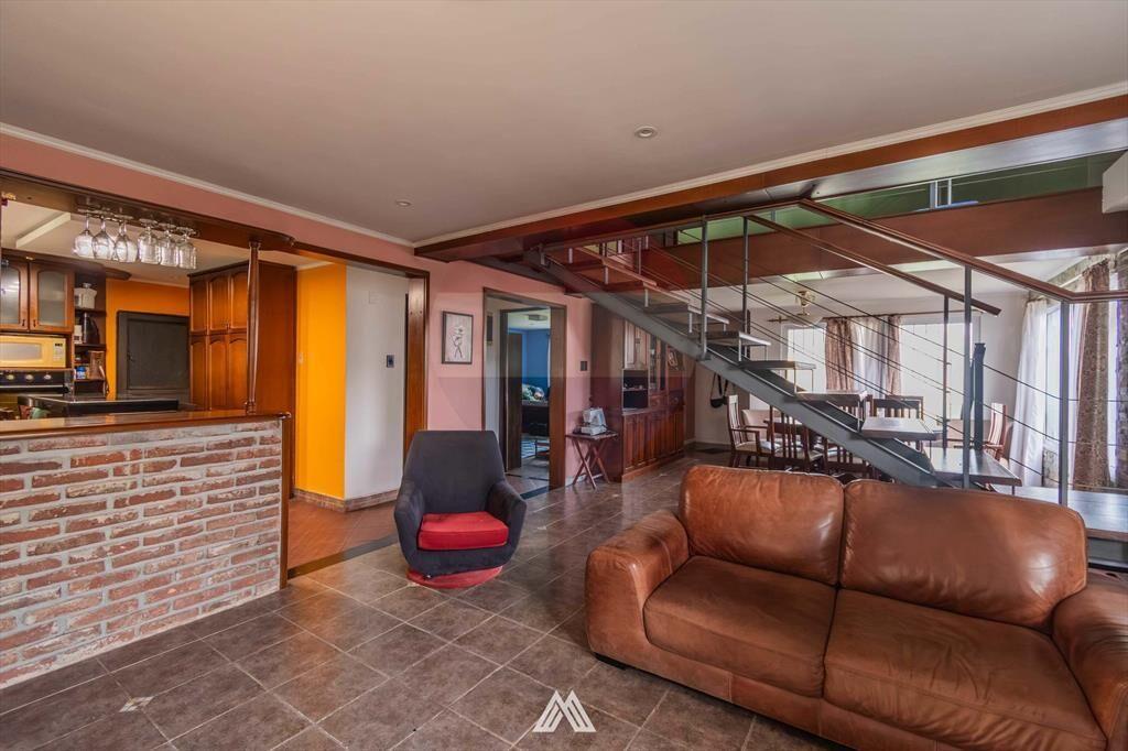 Se VENDE CASA 3 DORMITORIOS EN COLON