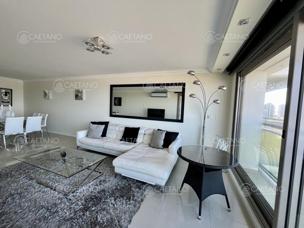 Alquiler apartamento 3 dormitorios Imperiale Punta del Este